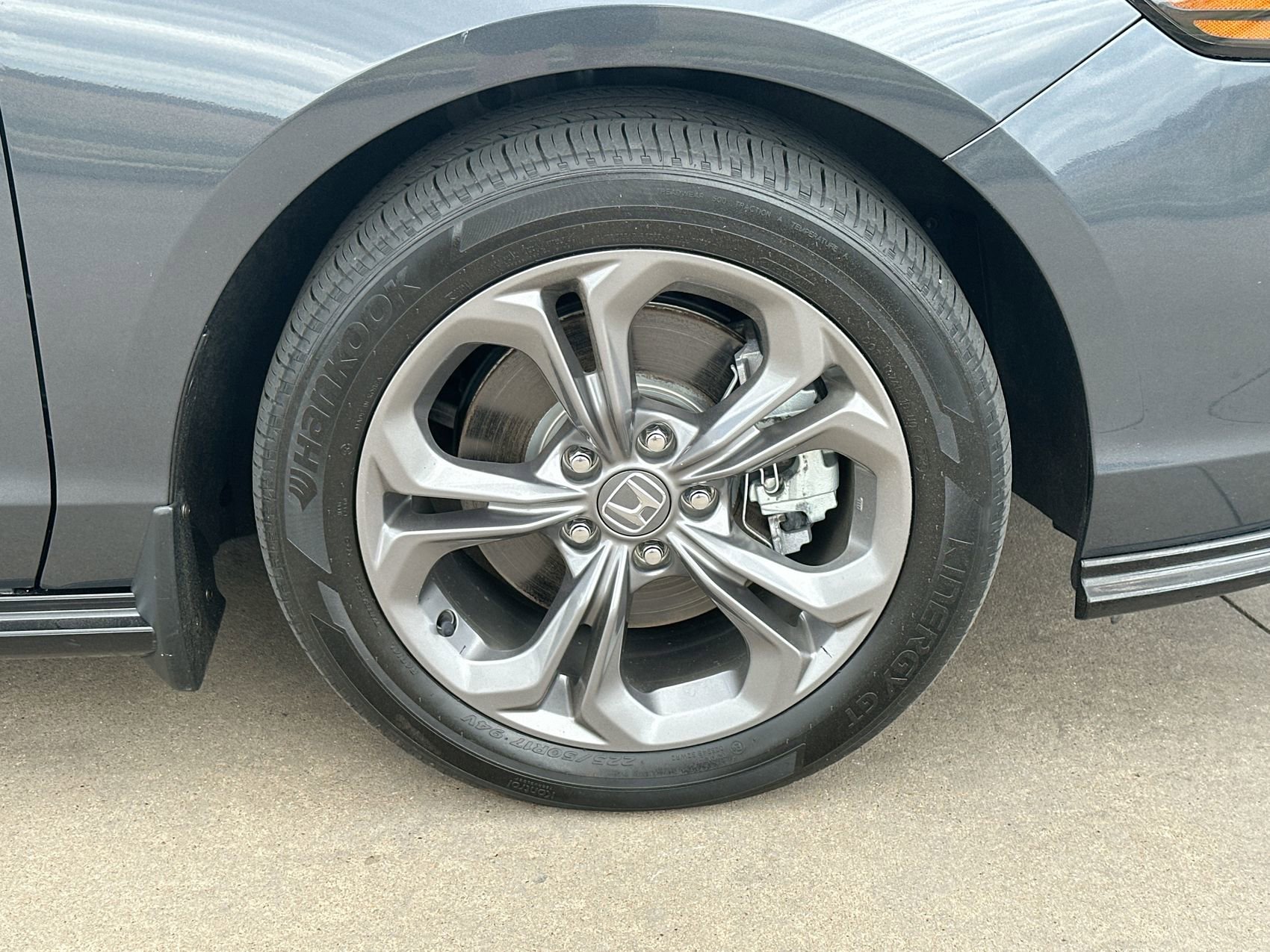 Used 2023 Honda Accord EX-L image 10