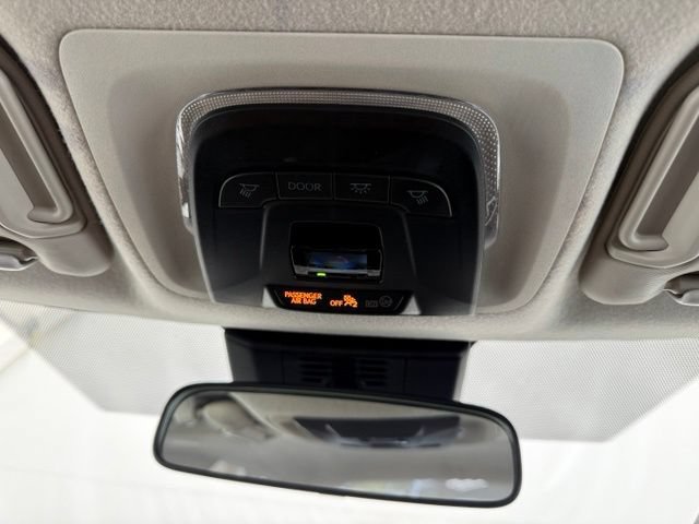 Used 2025 Toyota Corolla LE FWD image 38