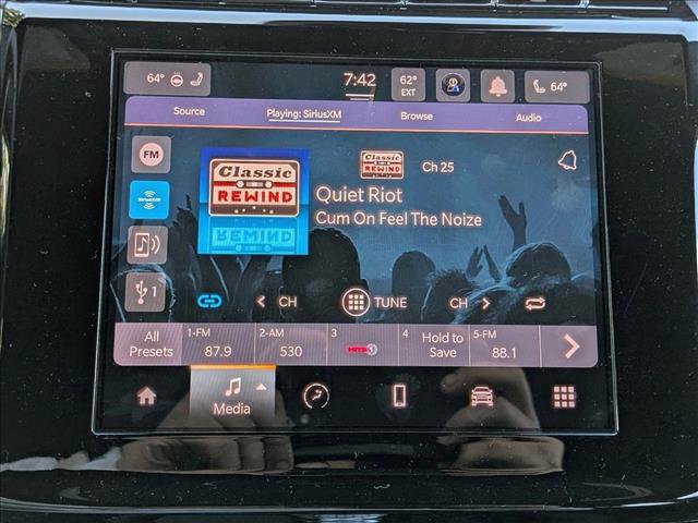 New 2025 Jeep Grand Cherokee L Laredo w/ Luxury Tech Group I AWD/4WD image 12