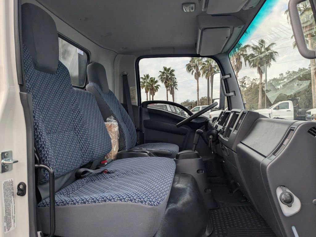 New 2024 Chevrolet Low Cab Forward image 17