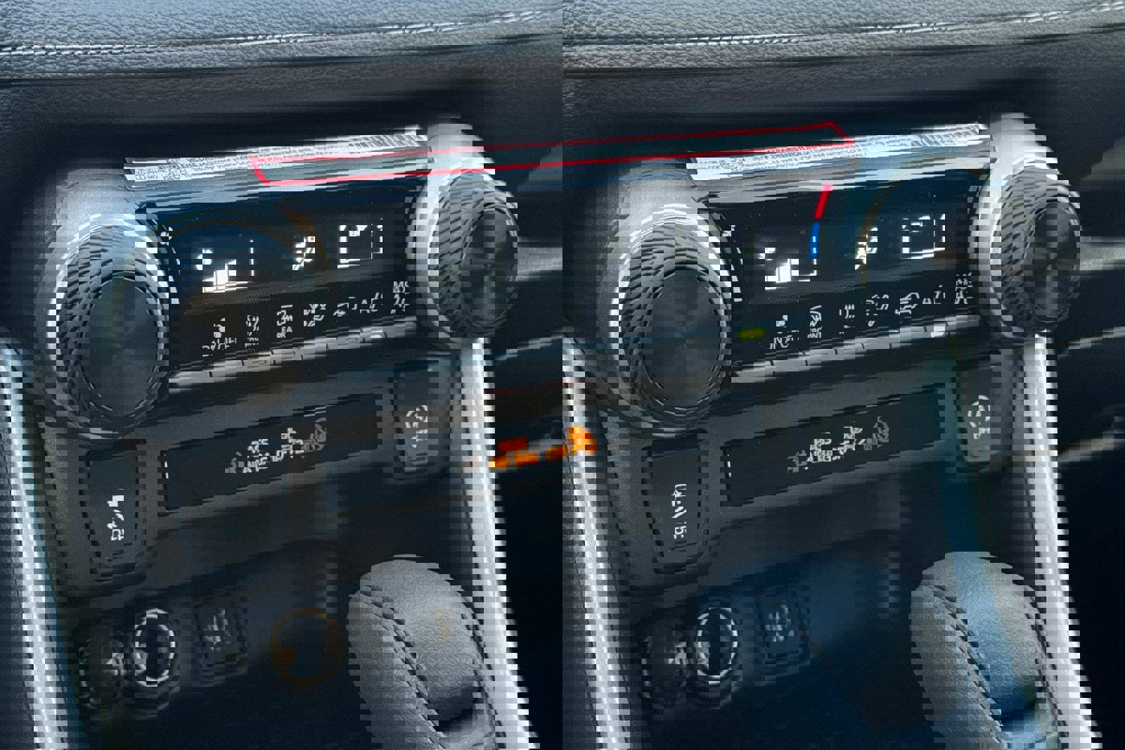 New 2025 Toyota RAV4 LE image 24