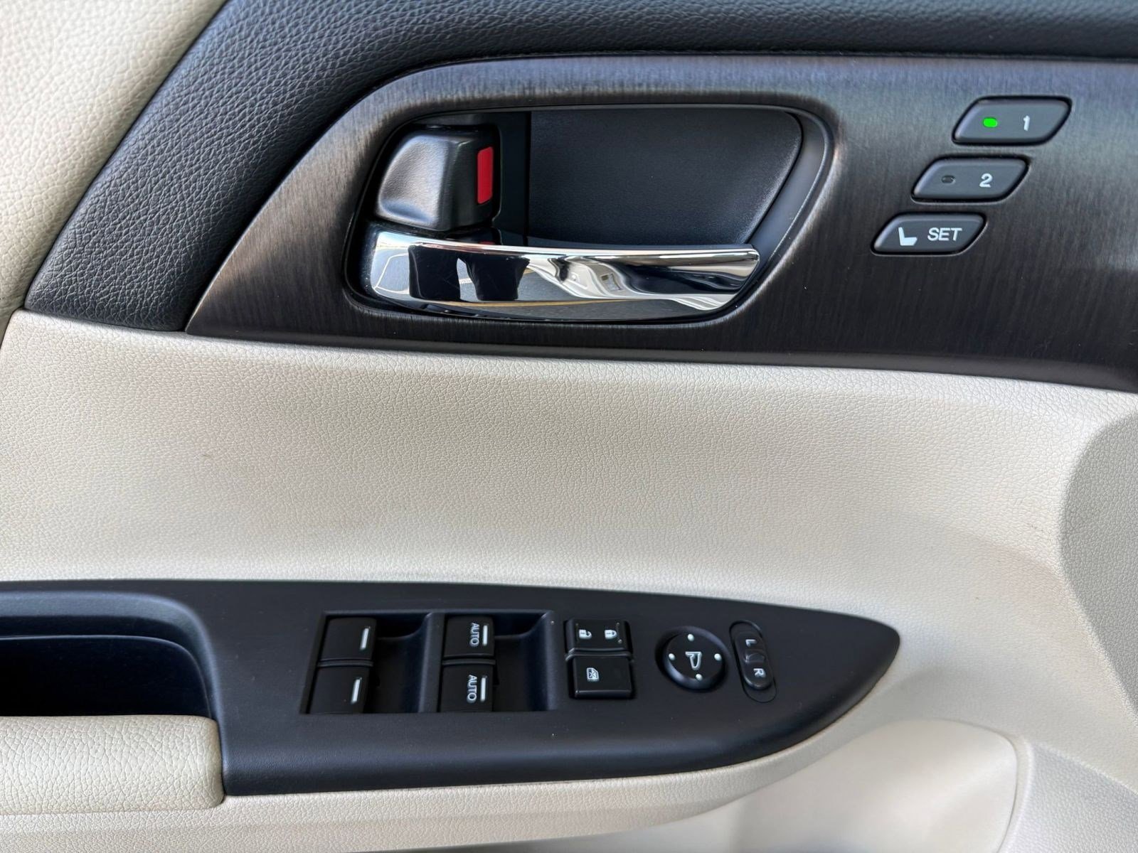 Used 2013 Honda Accord EX-L image 13