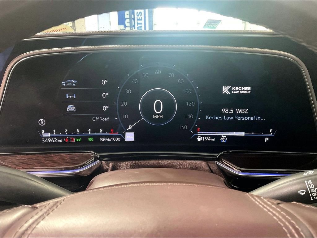 Used 2023 Cadillac Escalade Sport Platinum w/ LPO, ONYX Package AWD/4WD image 26