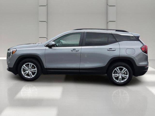 Certified 2024 GMC Terrain SLE w/ Driver Convenience Package FWD image 2