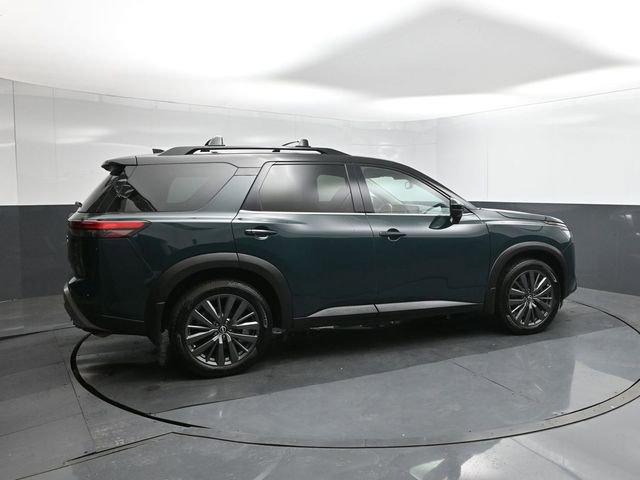 Used 2022 Nissan Pathfinder SL w/ SL Premium Package image 15