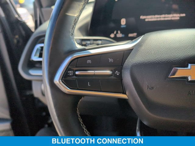 Used 2025 Chevrolet Traverse LT w/ Sun and Wheel Package AWD/4WD image 17