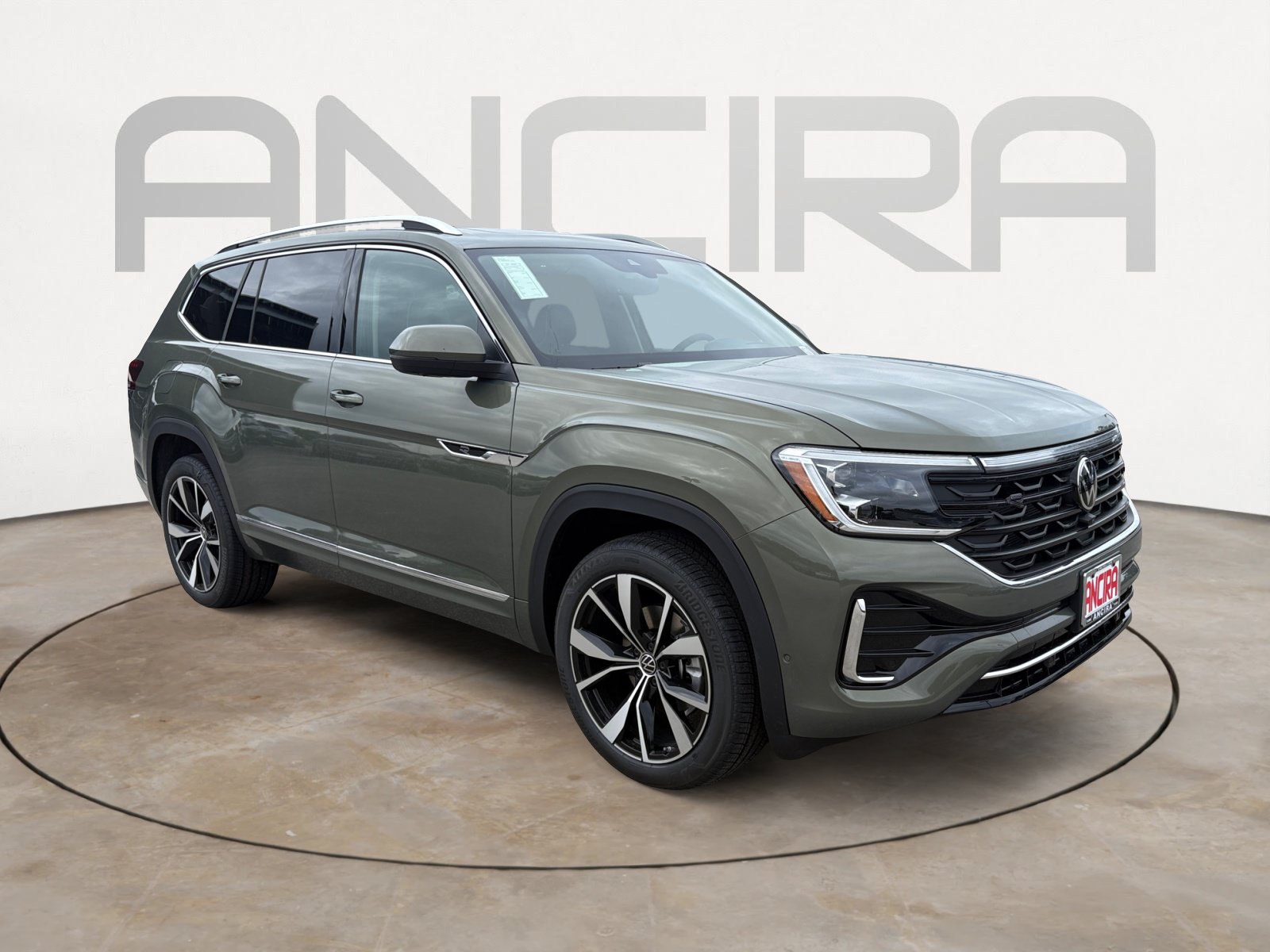 New 2026 Volkswagen Atlas SEL Premium R-Line AWD/4WD image 2