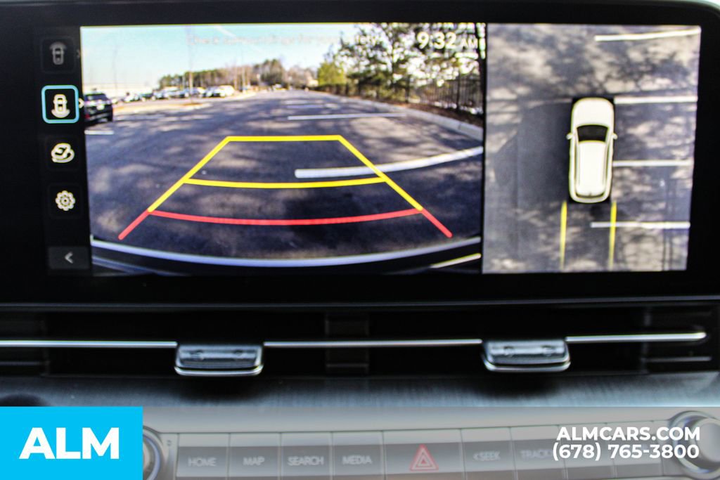 Used 2025 Hyundai Kona Limited image 33