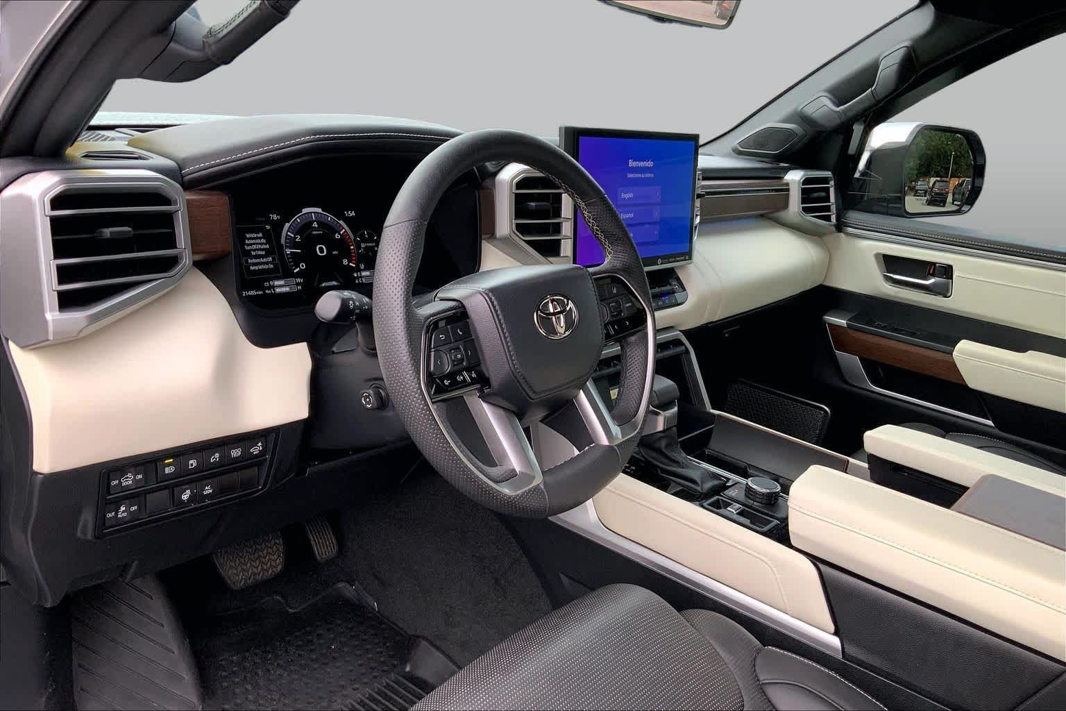 Used 2023 Toyota Tundra Capstone AWD/4WD image 17