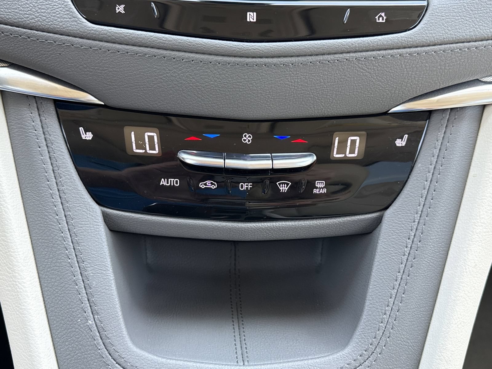 Used 2021 Cadillac XT5 Premium Luxury FWD image 34