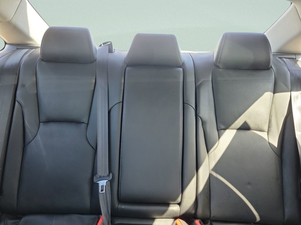 Used 2025 Honda Accord Touring image 13