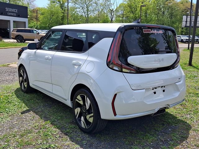 Certified 2023 Kia Soul GT-Line FWD image 4