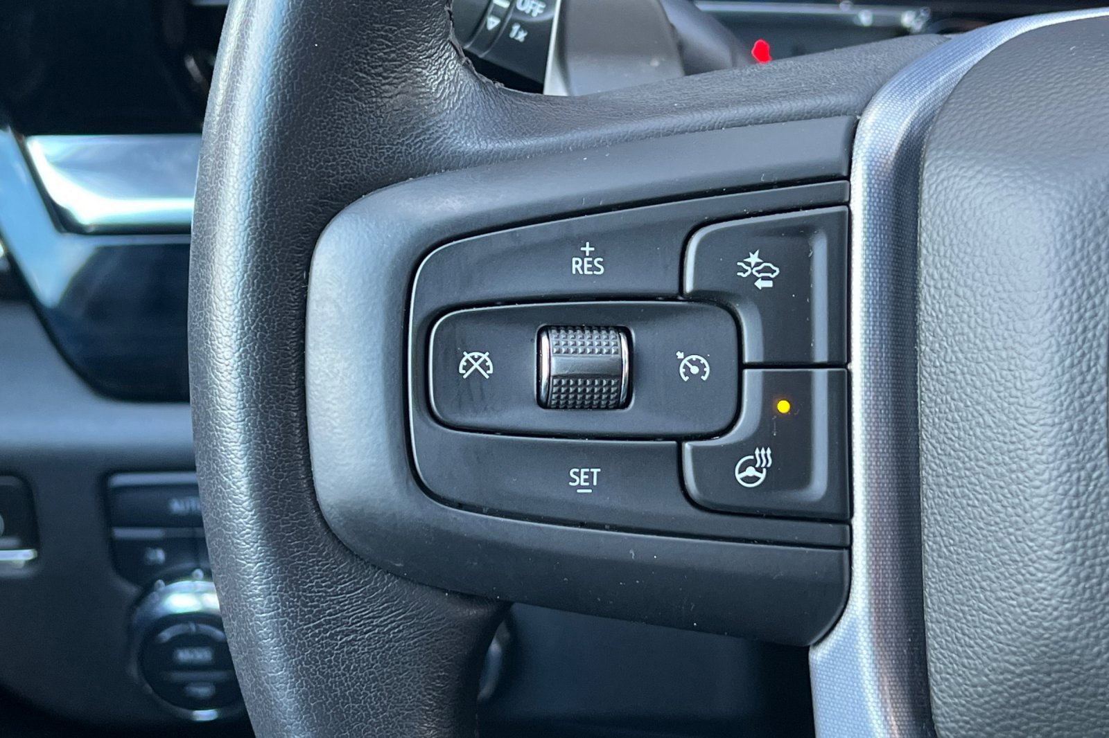 Used 2022 GMC Sierra 1500 Elevation image 30