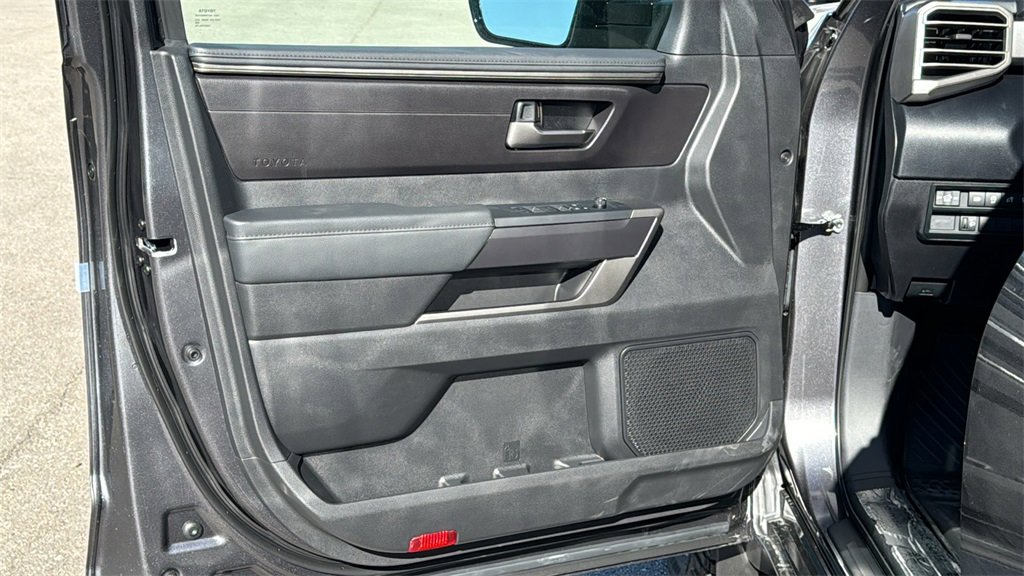 New 2026 Toyota Tundra SR5 image 13