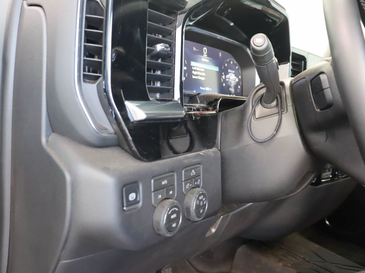 Certified 2026 Chevrolet Silverado 1500 RST w/ RST Select Package AWD/4WD image 14
