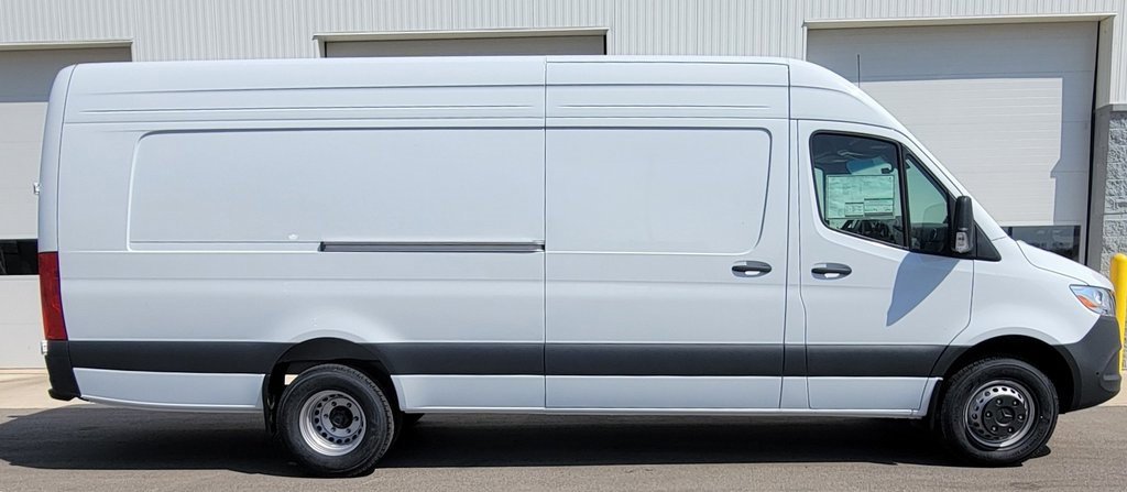 New 2025 Mercedes-Benz Sprinter 3500