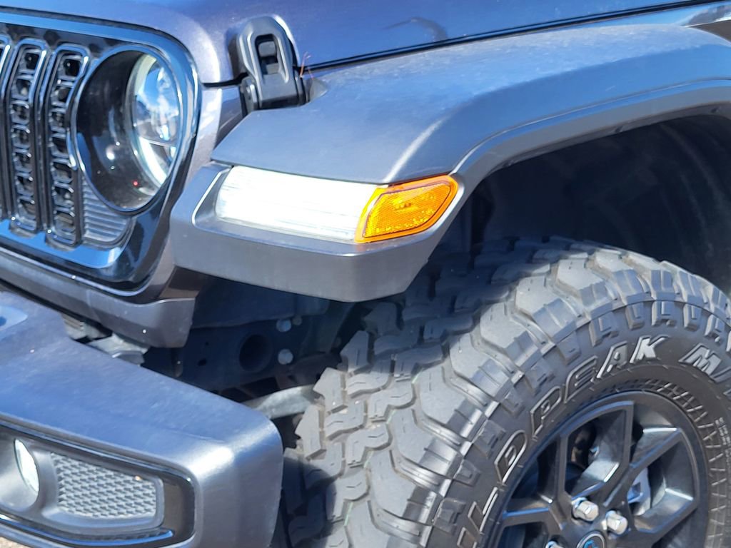 Used 2024 Jeep Wrangler Willys 4xe image 9