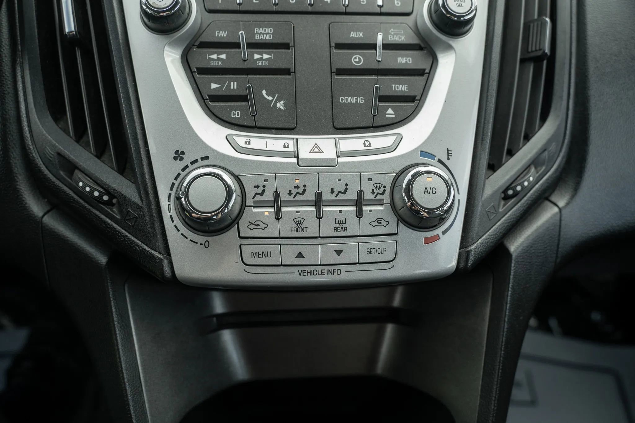 Used 2013 Chevrolet Equinox LS FWD image 19
