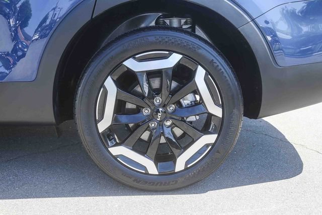Used 2023 Kia Telluride S w/ S Sunroof Package FWD image 12
