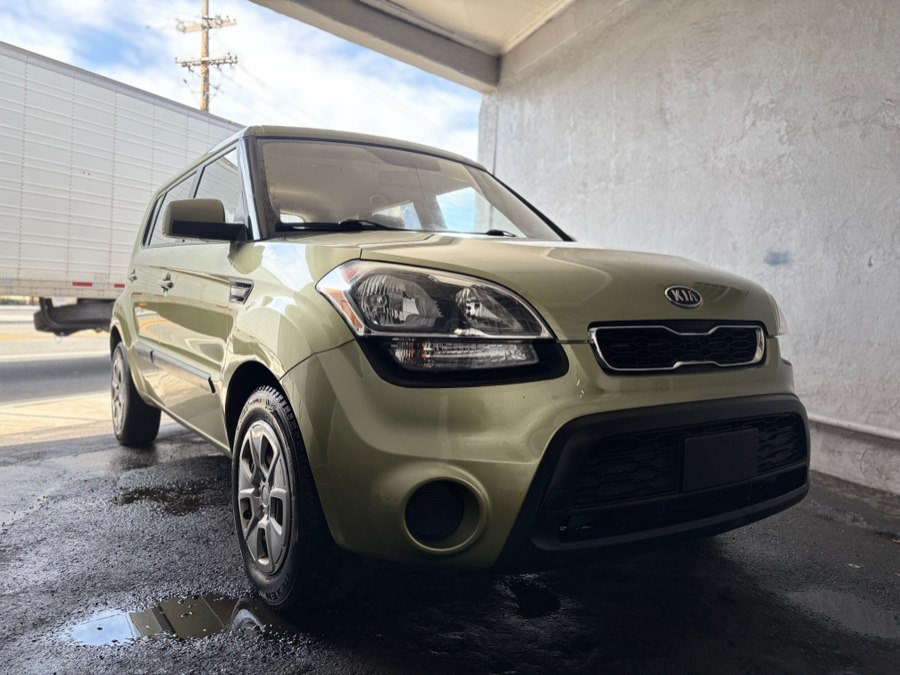 Used 2012 Kia Soul FWD image 3