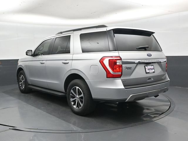 Used 2019 Ford Expedition XLT w/ Equipment Group 201A AWD/4WD image 6
