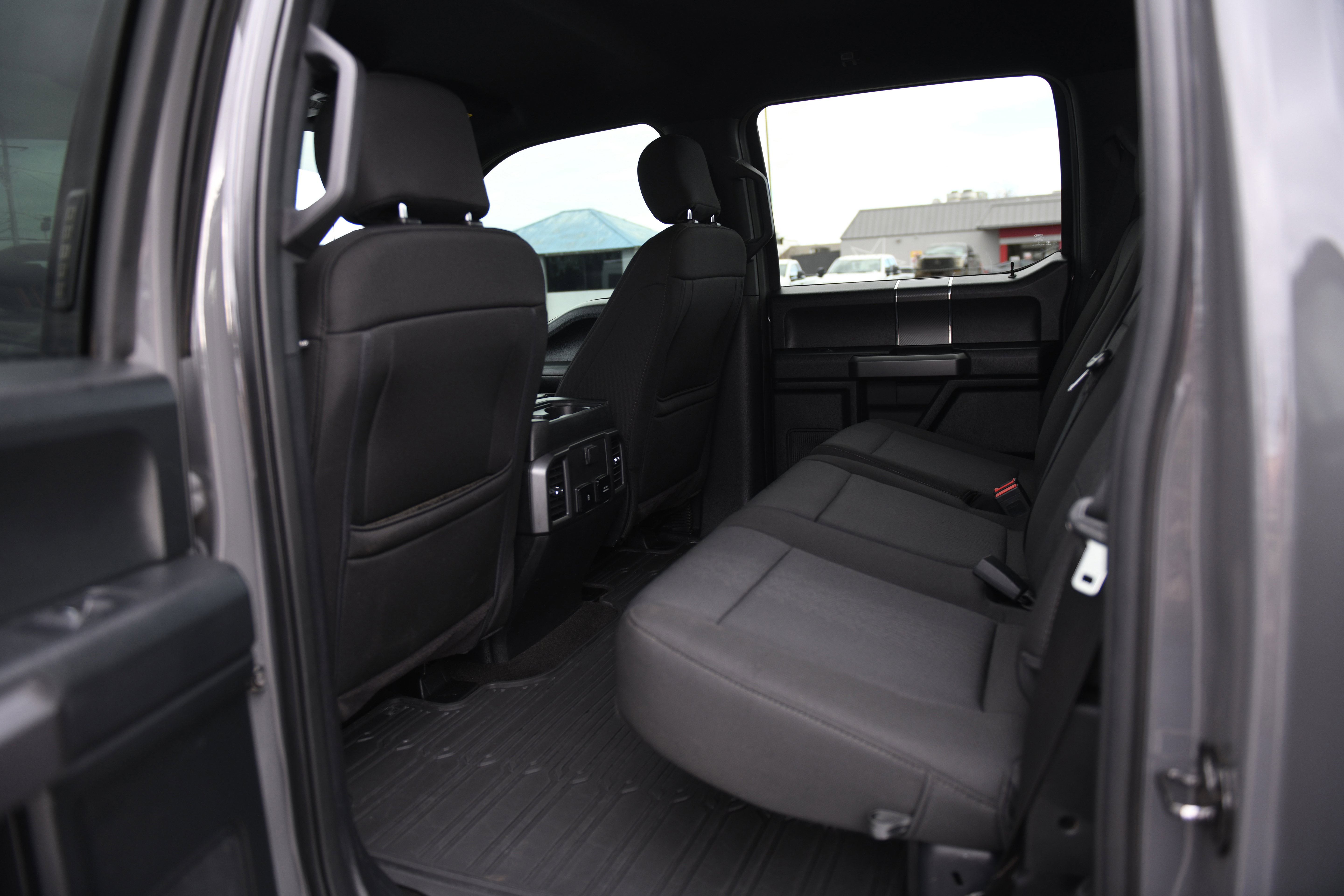 Used 2020 Ford F150 XLT w/ Equipment Group 302A Luxury image 14