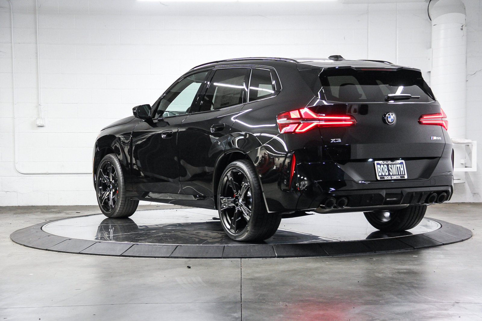New 2026 BMW X3 M50 w/ Premium Package AWD/4WD image 4