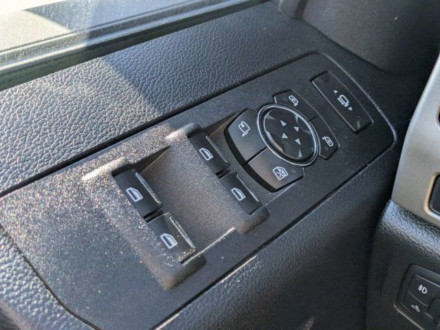 Used 2017 Ford F450 Lariat w/ Lariat Ultimate Package AWD/4WD image 17