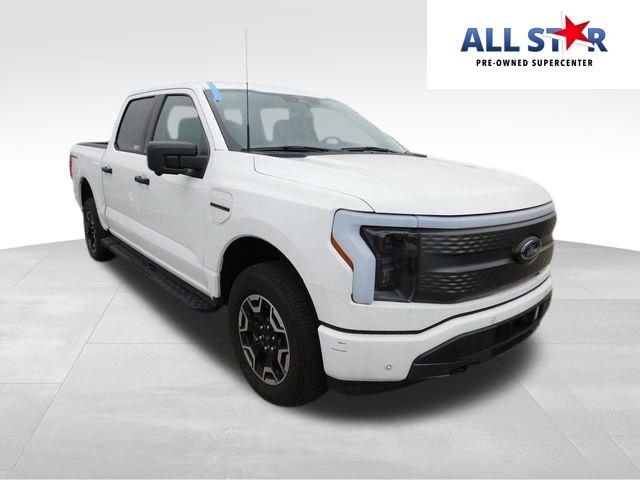 Used 2023 Ford F150 Lightning XLT image 1