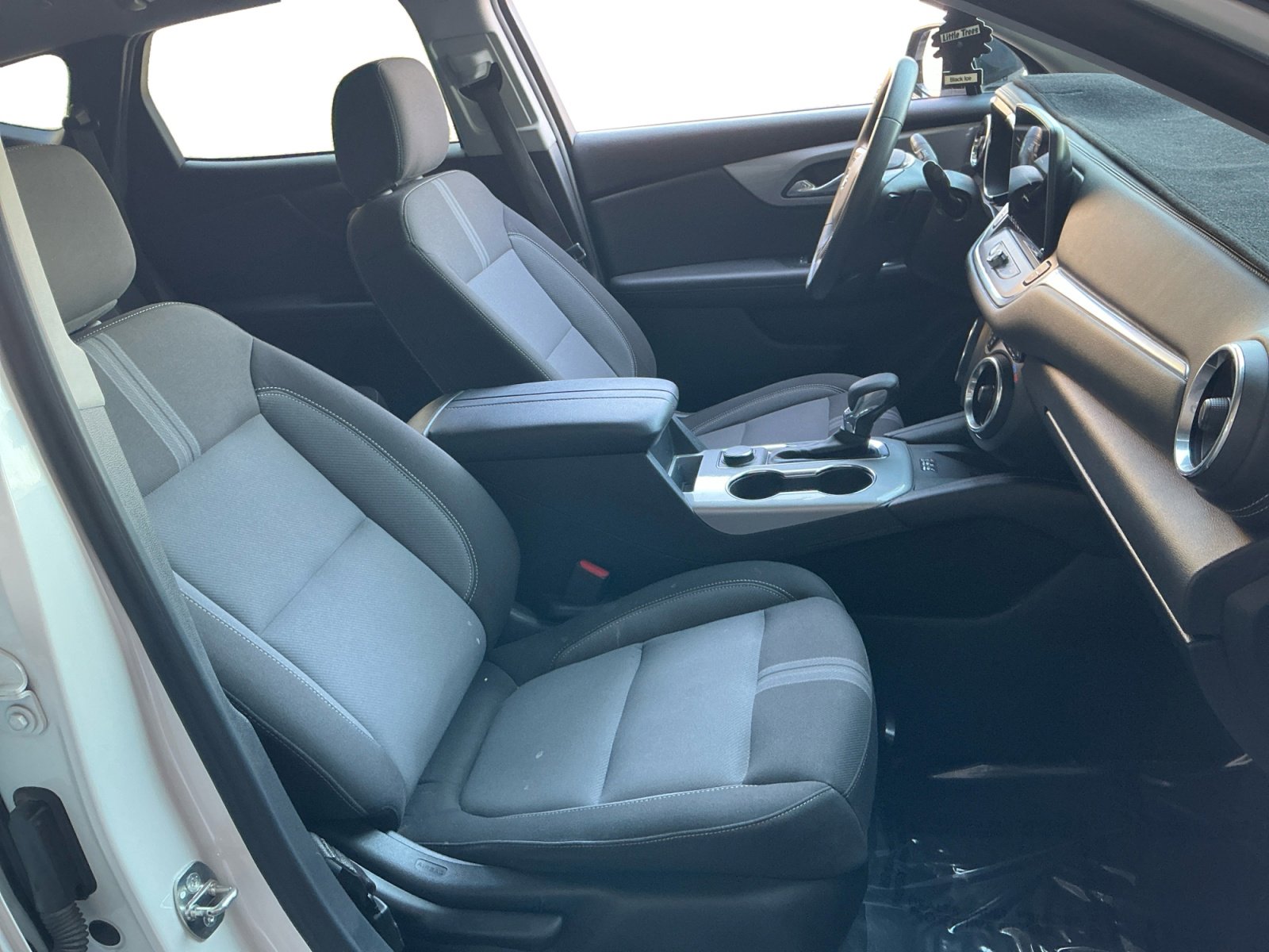 Used 2023 Chevrolet Blazer LT w/ Convenience Package image 15