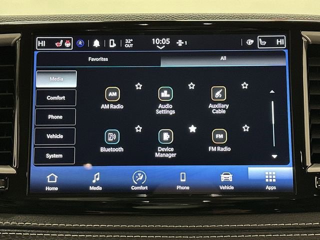 Used 2023 Chrysler Pacifica Touring-L image 12