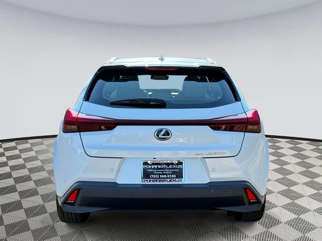 Used 2025 Lexus UX 300h AWD w/ Accessory Package (Z1) image 3