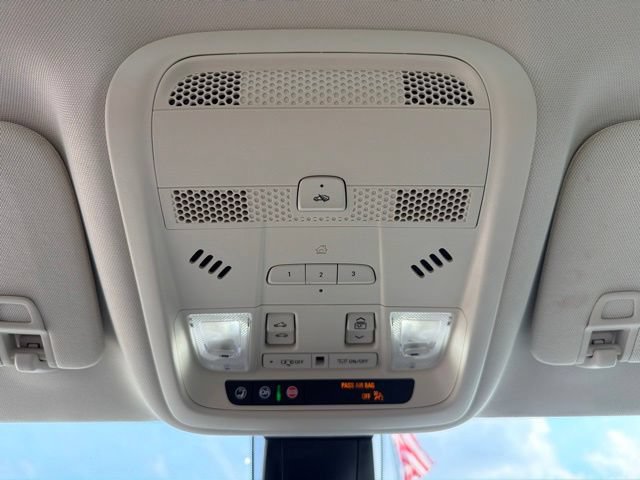 Certified 2025 Cadillac XT6 Premium Luxury w/ Technology Package AWD/4WD image 23