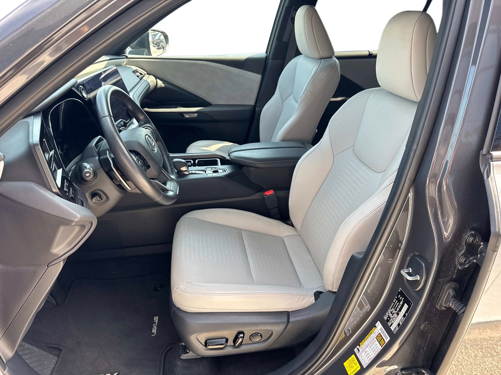 Certified 2025 Lexus TX 350 AWD w/ Technology Package image 23