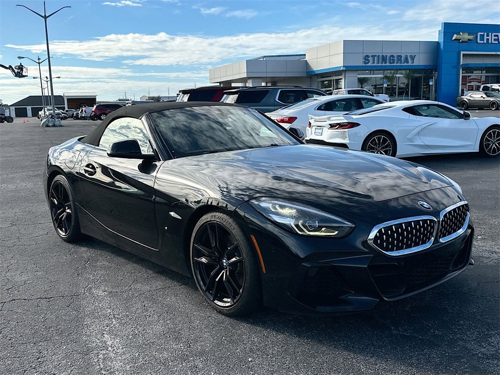 Used 2020 BMW Z4 sDrive30i w/ Premium Package image 3