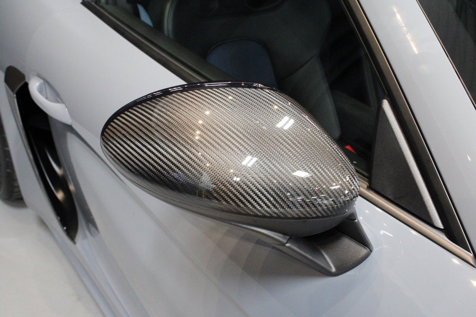 Certified 2025 Porsche 718 Cayman GT4 RS w/ Weissach Package image 29