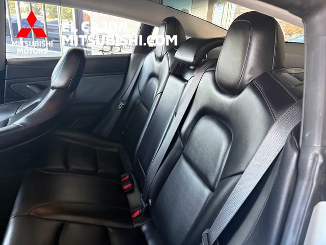 Used 2018 Tesla Model 3 Long Range RWD image 11