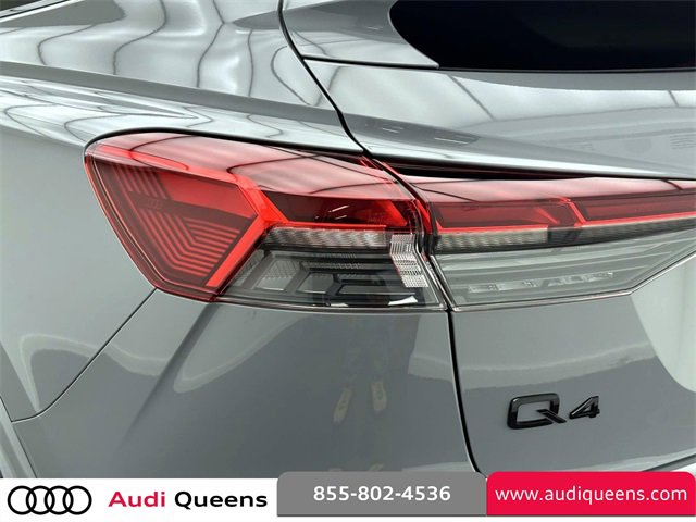 Used 2024 Audi Q4 e-tron Premium Plus w/ Premium Plus image 9