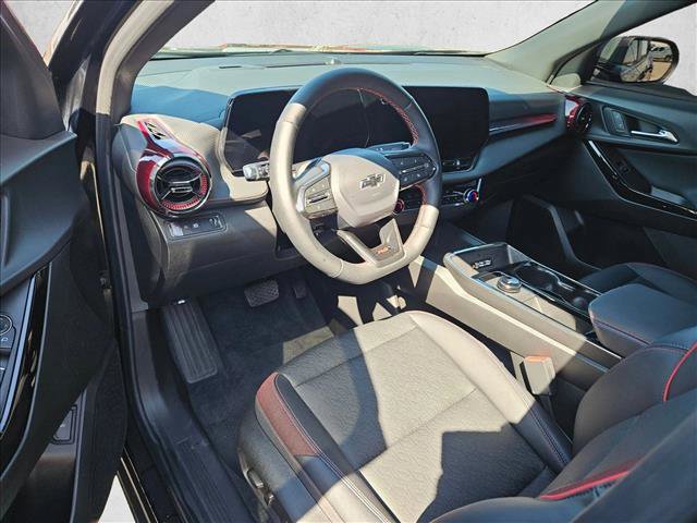 Used 2025 Chevrolet Equinox RS image 12