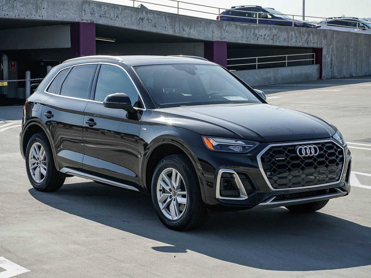 Used 2023 Audi Q5 2.0T Premium w/ Convenience Package image 5