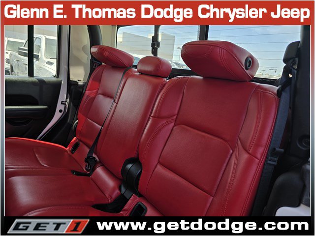 Certified 2023 Jeep Gladiator Sport AWD/4WD image 25