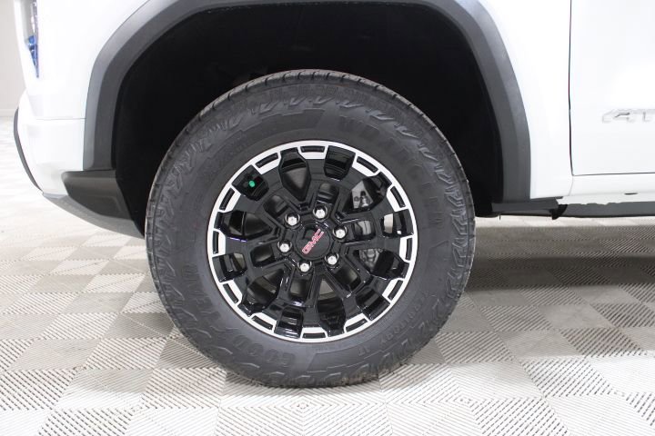 New 2026 GMC Canyon AT4 w/ Technology Plus Package image 41