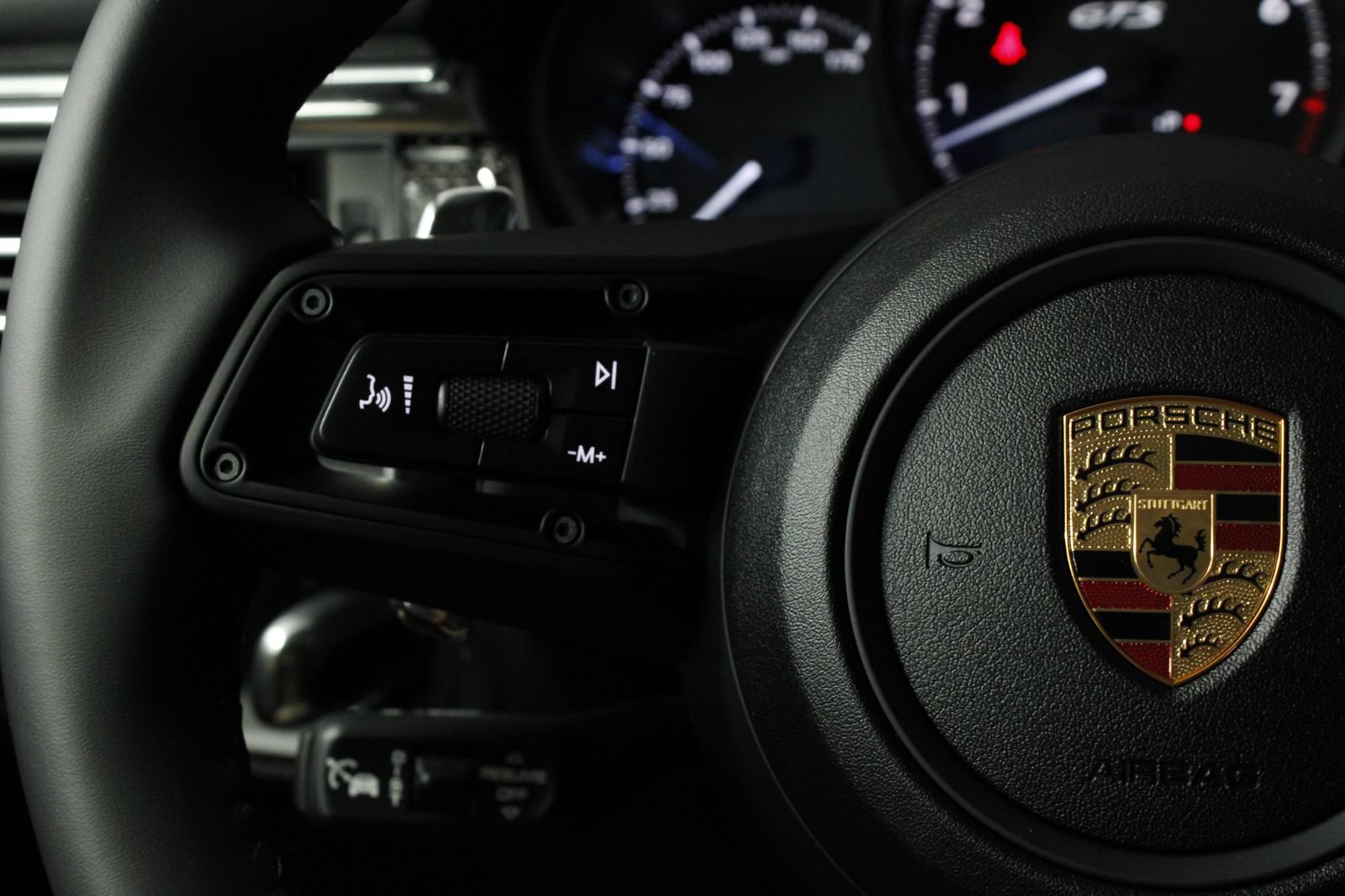 New 2026 Porsche Macan GTS AWD/4WD image 22