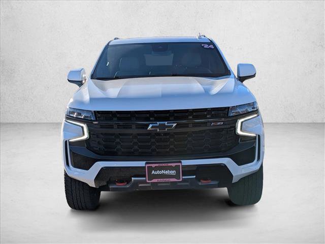 Used 2024 Chevrolet Tahoe Z71 w/ Luxury Package image 2