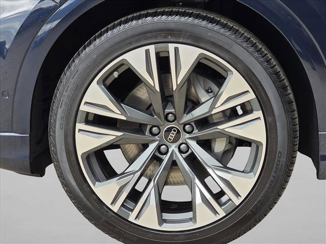 New 2026 Audi Q8 Premium Plus image 9