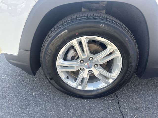 Used 2023 GMC Terrain SLE w/ Driver Convenience Package image 30