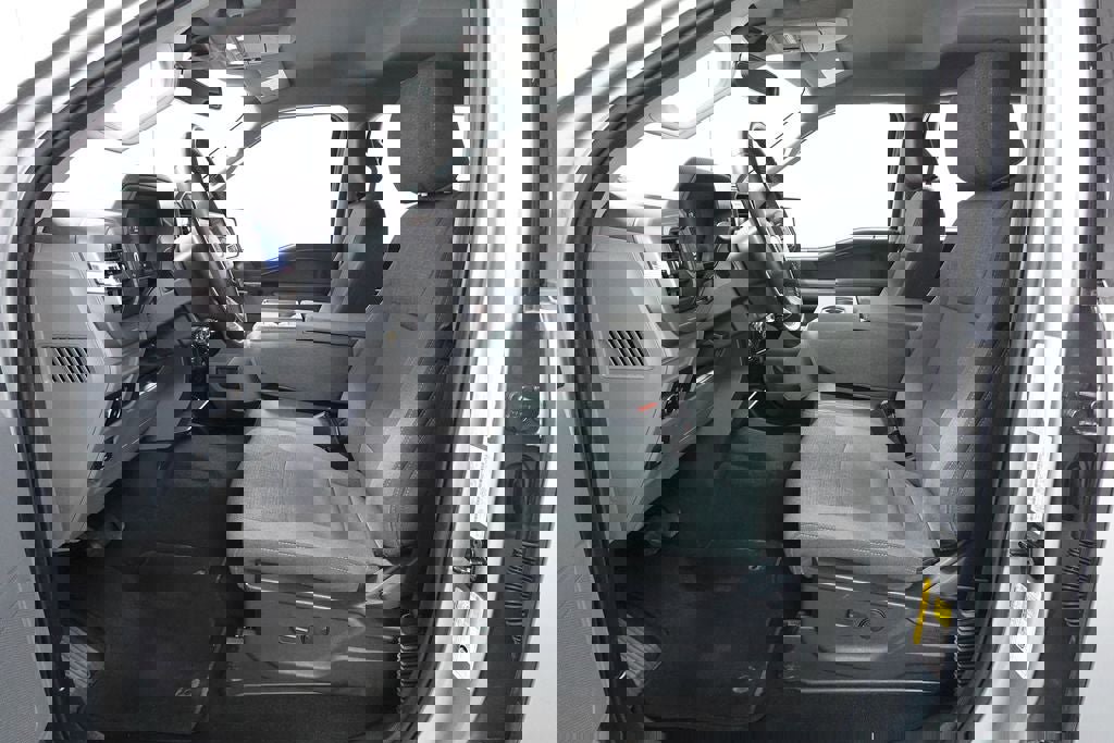 Used 2024 Ford F150 XLT w/ Tow/Haul Package image 10