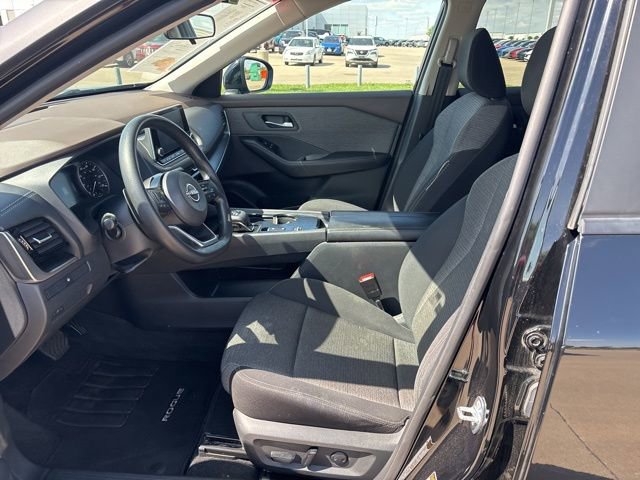 Used 2023 Nissan Rogue SV FWD image 6