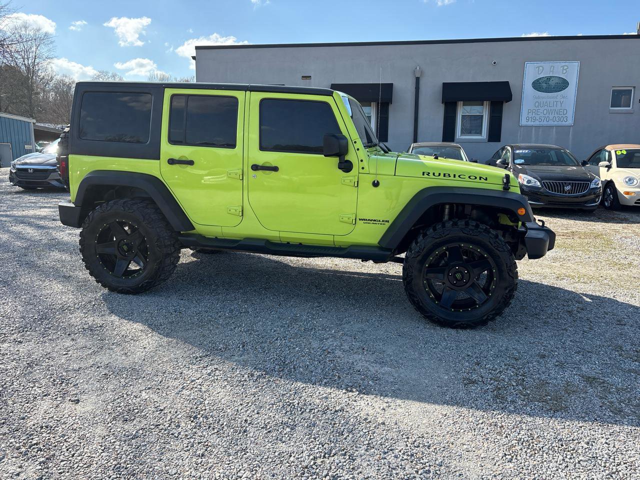 Used 2016 Jeep Wrangler Unlimited Rubicon w/ Max Tow Package image 5