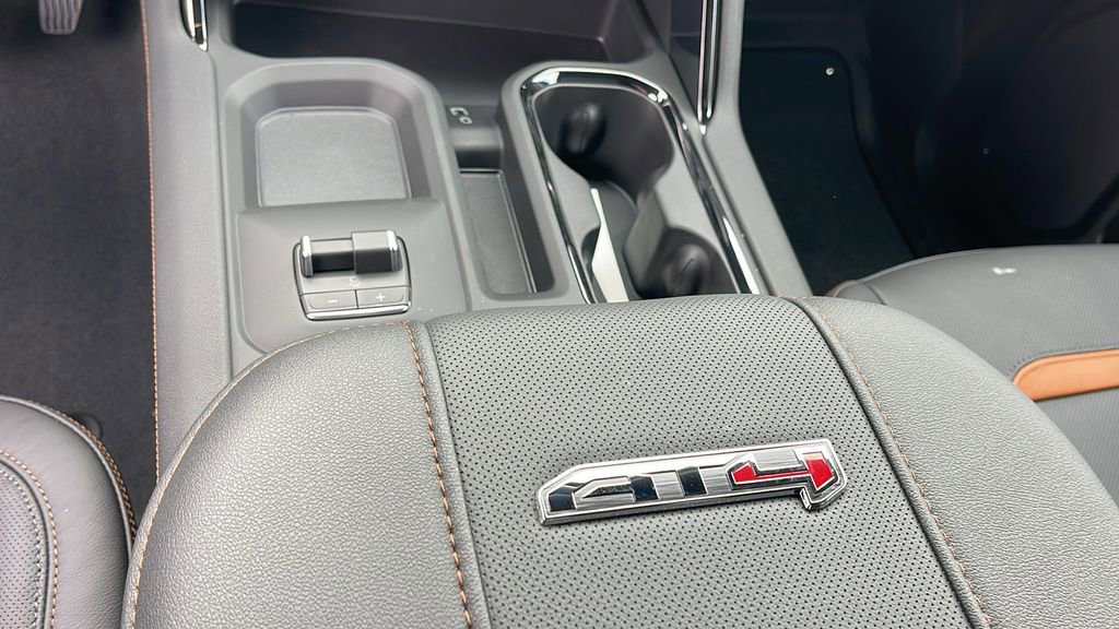 New 2026 GMC Sierra 2500 AT4 w/ AT4 Premium Plus Package image 22